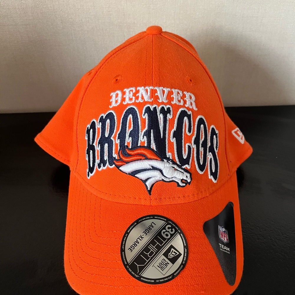 BRONCOS Brand new cap - Size Large/Extra Large